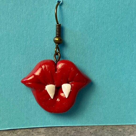 Vampire's Kiss Polymer Clay Dangly Earrings Small - Picture 4 of 5